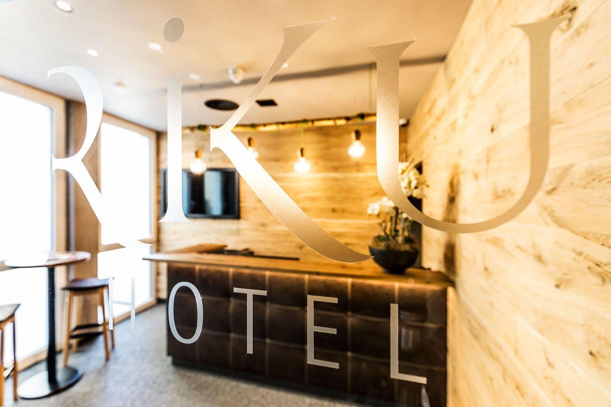 Riku Hotel אולם מראה חיצוני תמונה